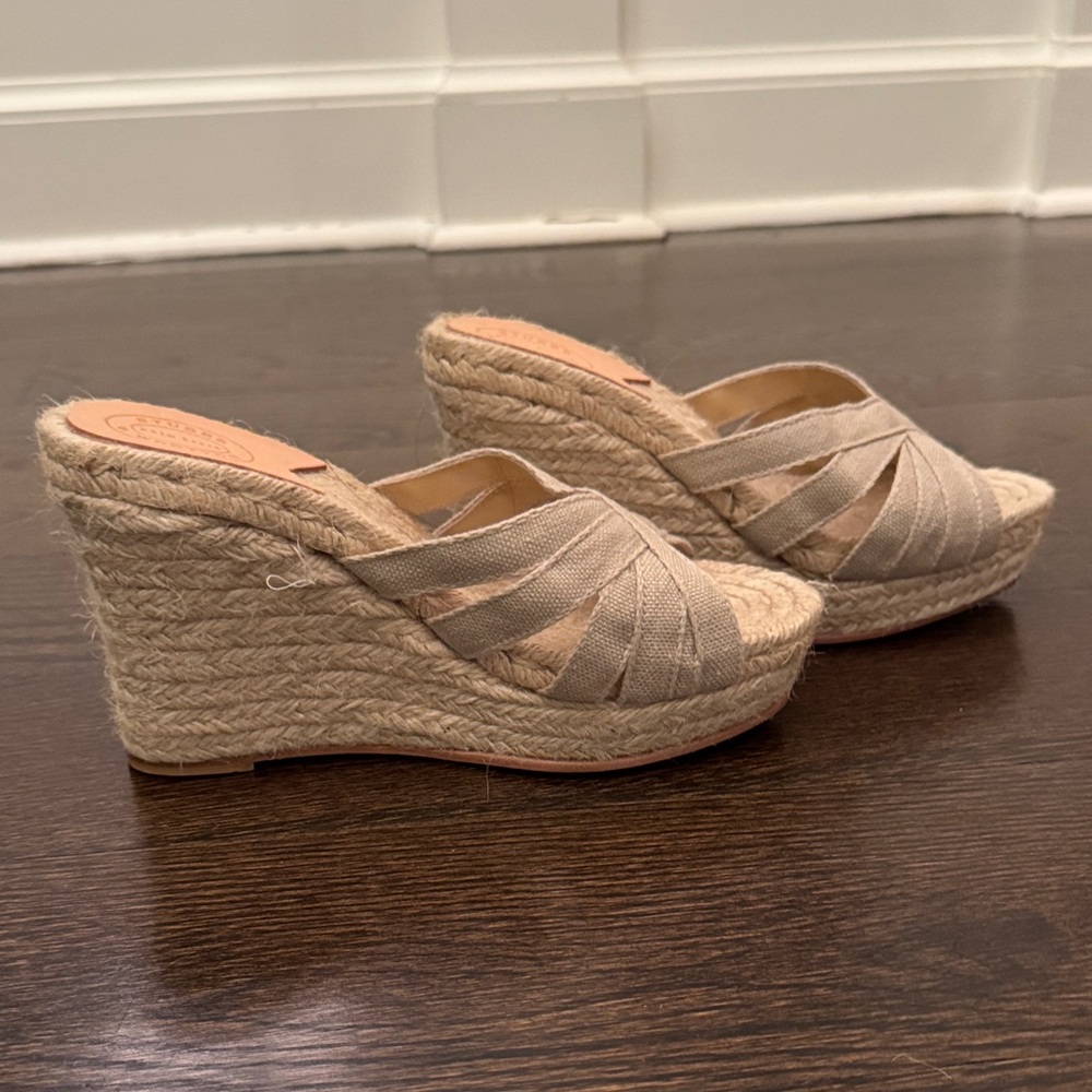 Wedges are in for Spring!!!!!  Stubbs & Wootton Grace Wedge Sandals - Like New!!